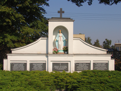  Mogiła zbiorowa zamordowanych przez hitlerowców