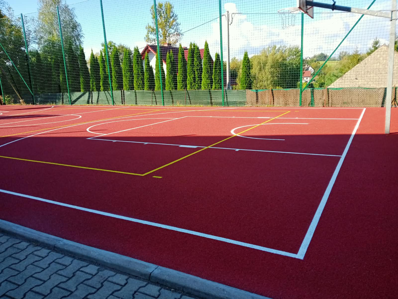 Modernizacja wielofunkcyjnego boiska sportowego w Zakliczynie