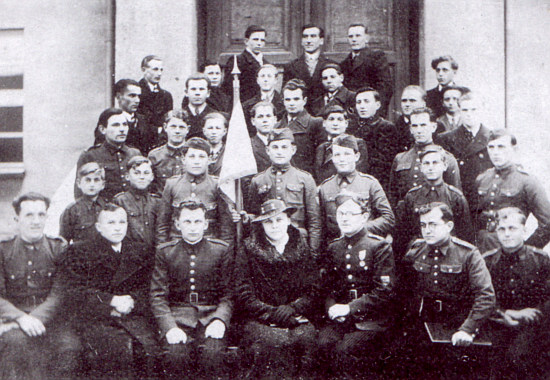 Grupa harcerzy w Świerklanach Górnych - lata 30-te