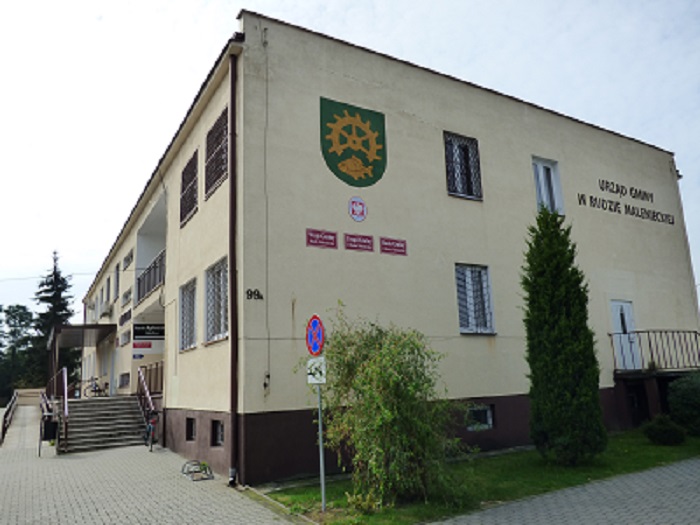 Budynek Urzędu Gminy w Rudzie Malenieckiej
