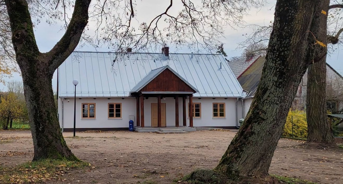 Dworek w Kurejwie