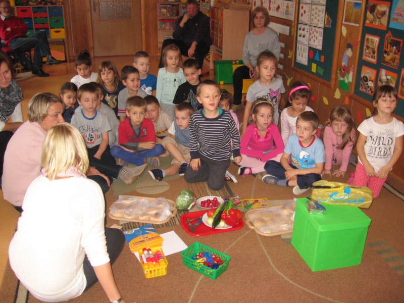 Dzieci w przedszkolu