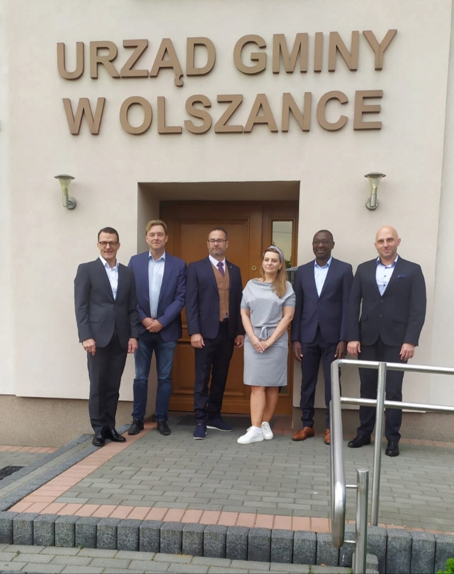 Spotkanie z przedstawicielami firmy wraz z Wójtem Gminy Olszanka