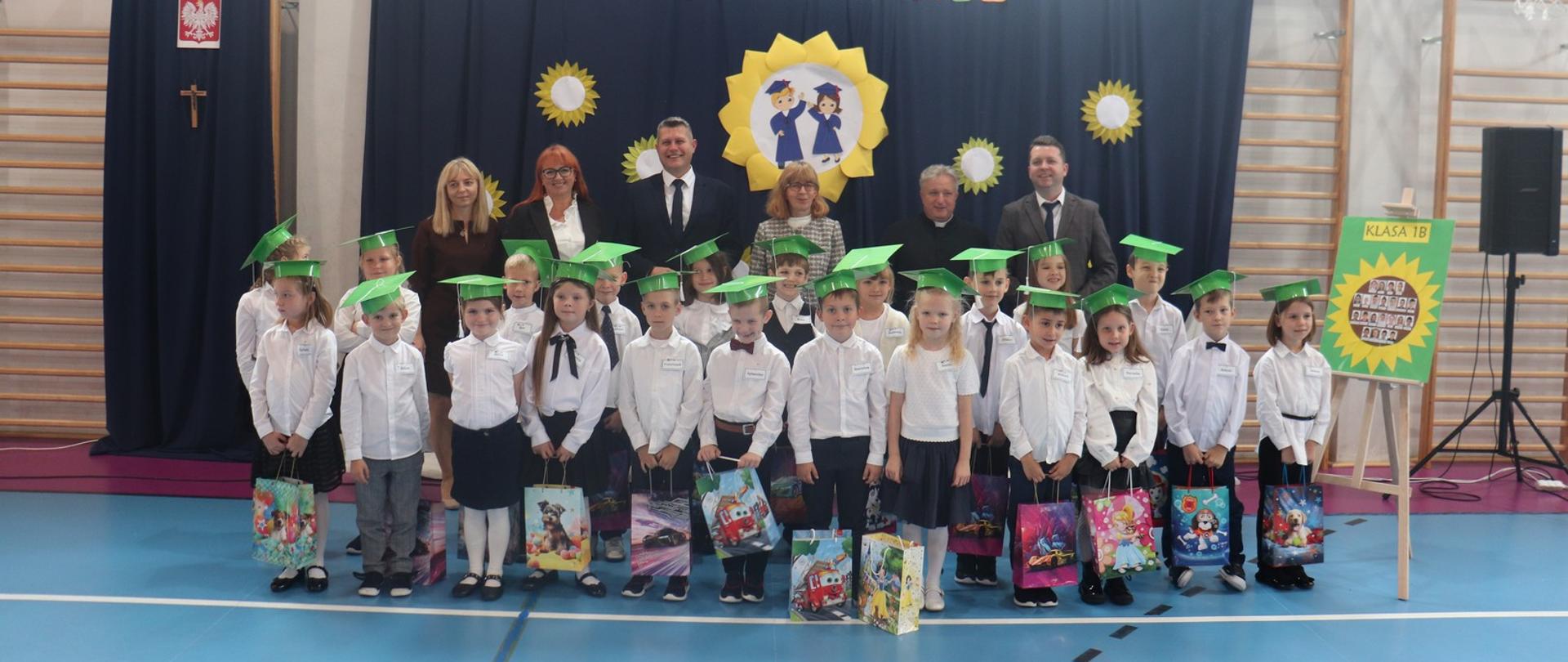 Uroczyste Pasowanie na Ucznia w Szkole Podstawowej im. Orła Białego w Lutomiersku