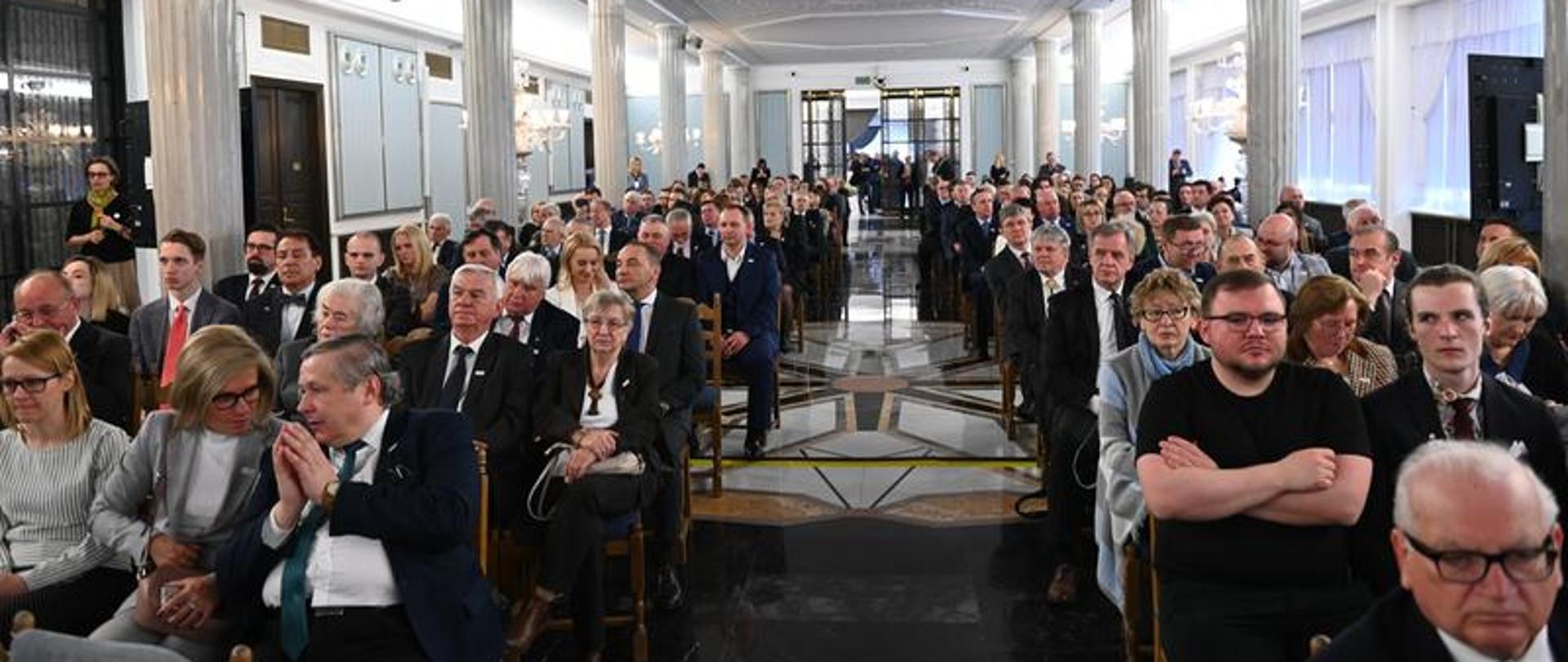 Obchody ćwierćwiecza uchwalenia Konstytucji Rzeczypospolitej Polskiej z udziałem starosty bielskiego. Fot. Anna Strzyżak - Kancelaria Sejmu