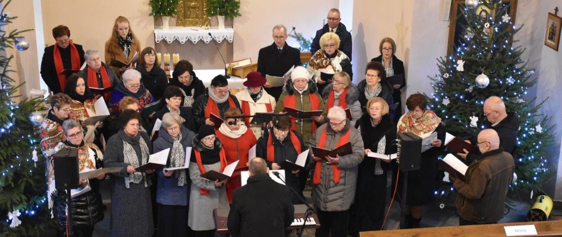 Chór - kolędowanie 2022 Nietuszkowo