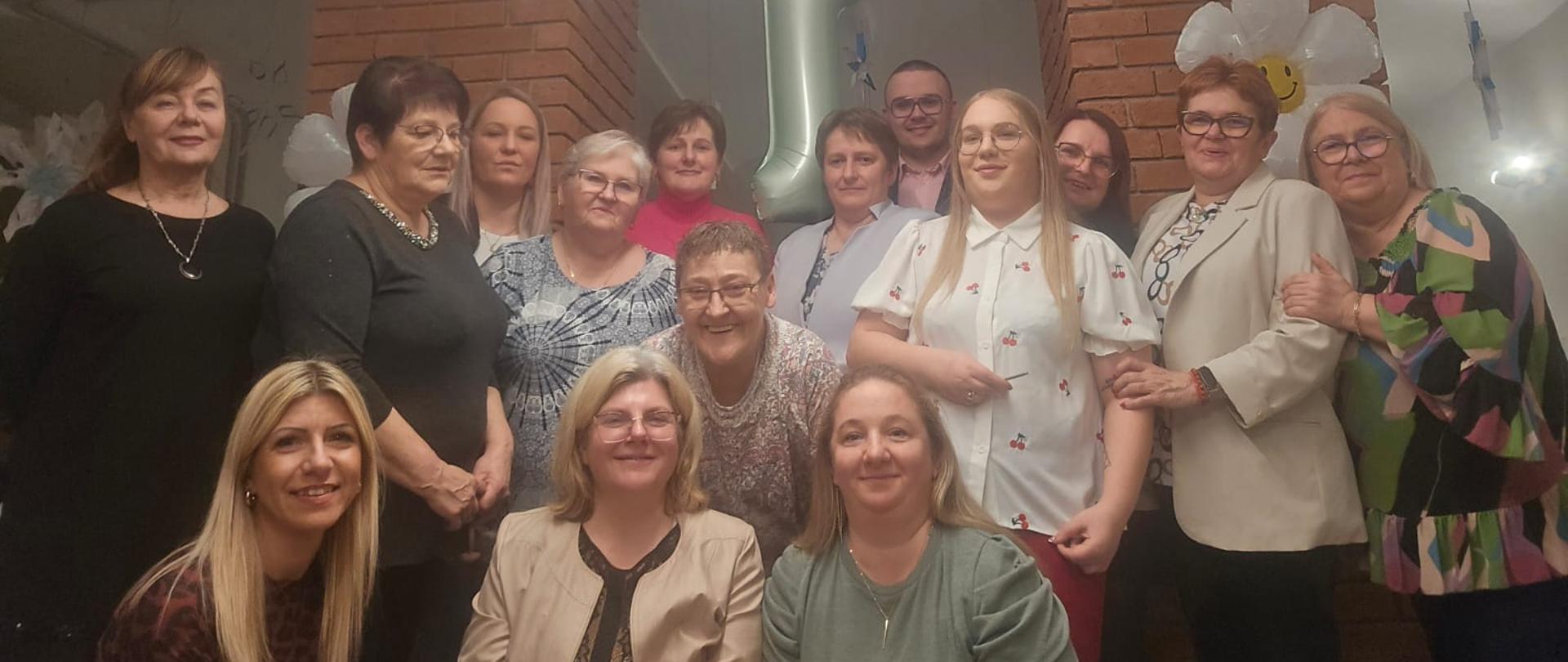 Zdjęcie grupowe uczestników