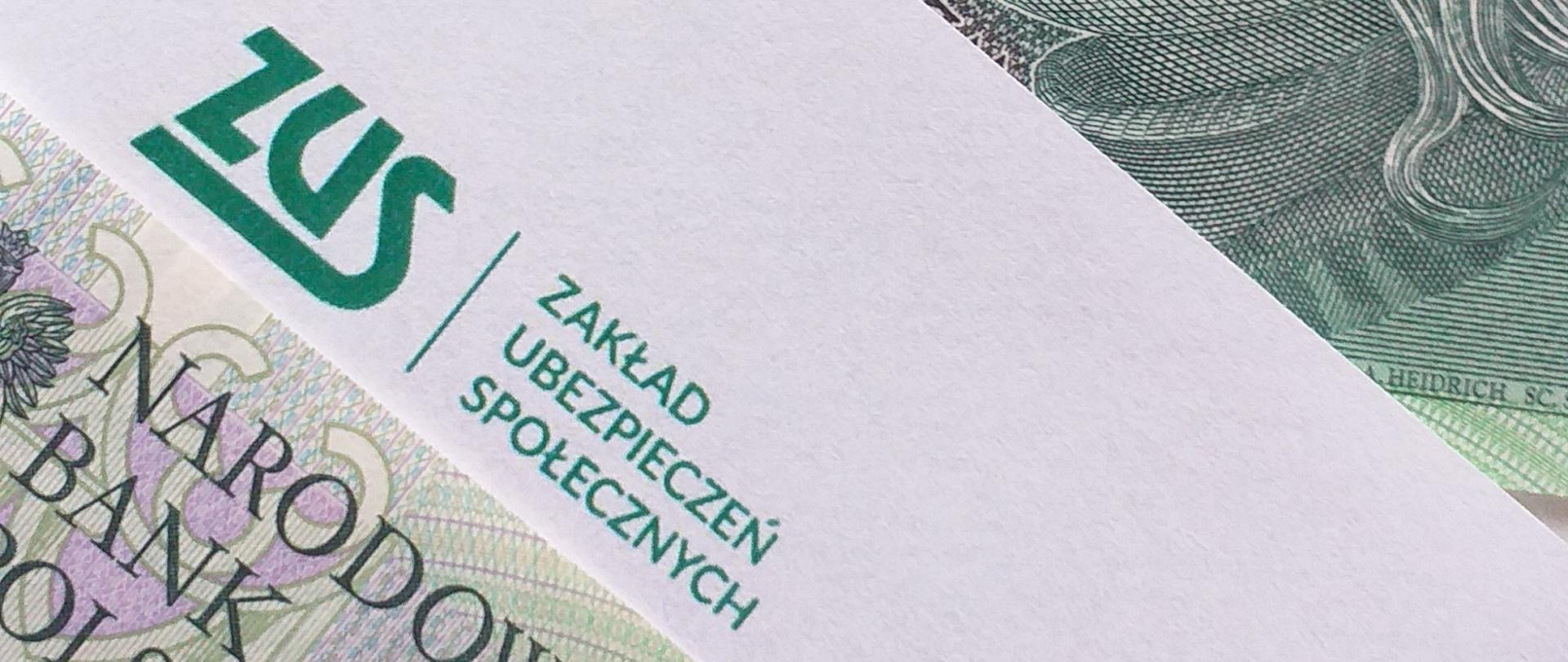 Od marca emerytury i renty w górę - zdjęcie banknotów