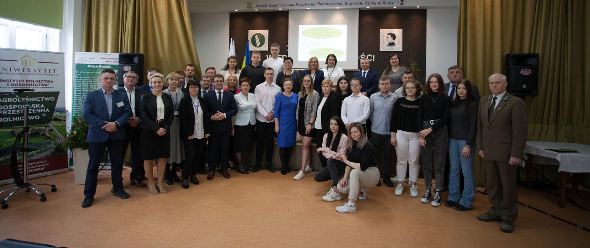 Uroczysta gala na zakończenie eliminacji okręgowych XLV edycji Olimpiady Wiedzy i Umiejętności Rolniczych w Rudce