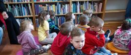 Zajęcia w bibliotece z pracownikami instytucji