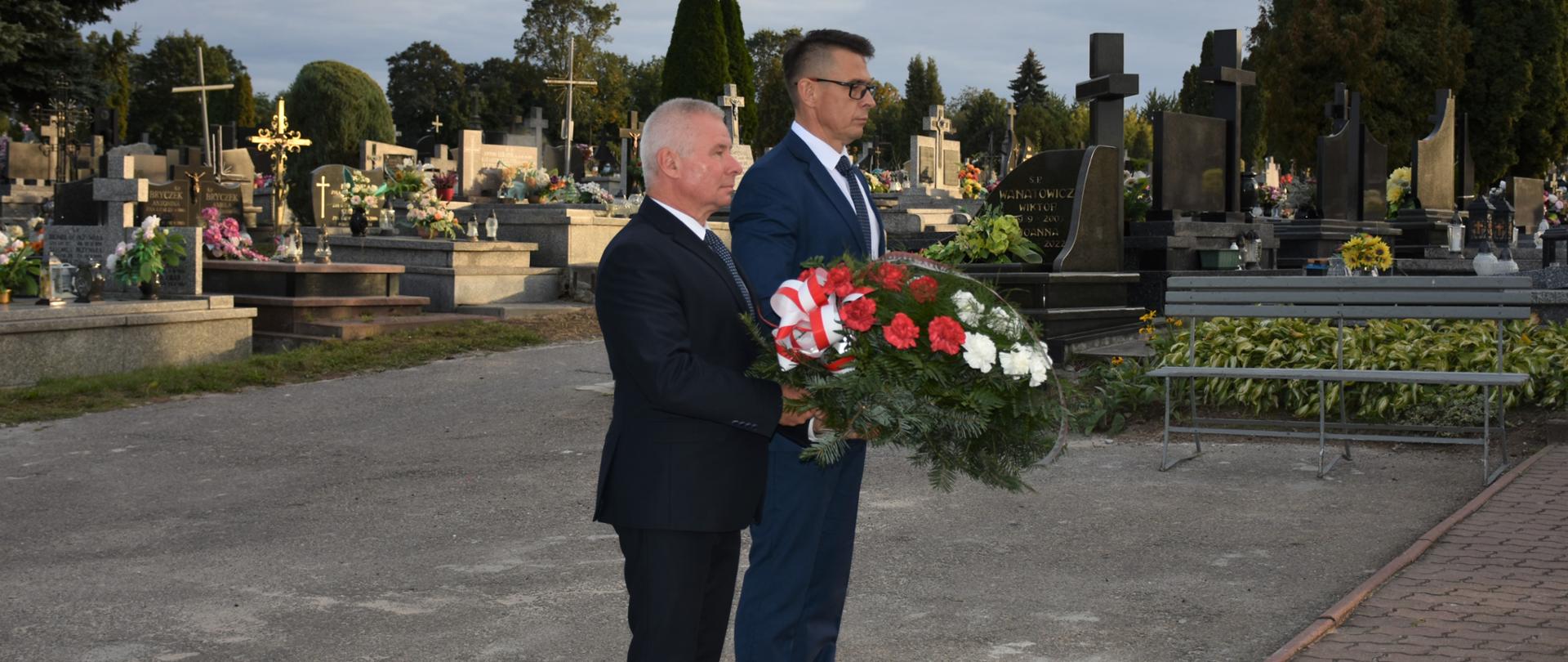 Uroczystości upamiętniające 83. rocznicę agresji ZSRR na Polskę w Kraśniku