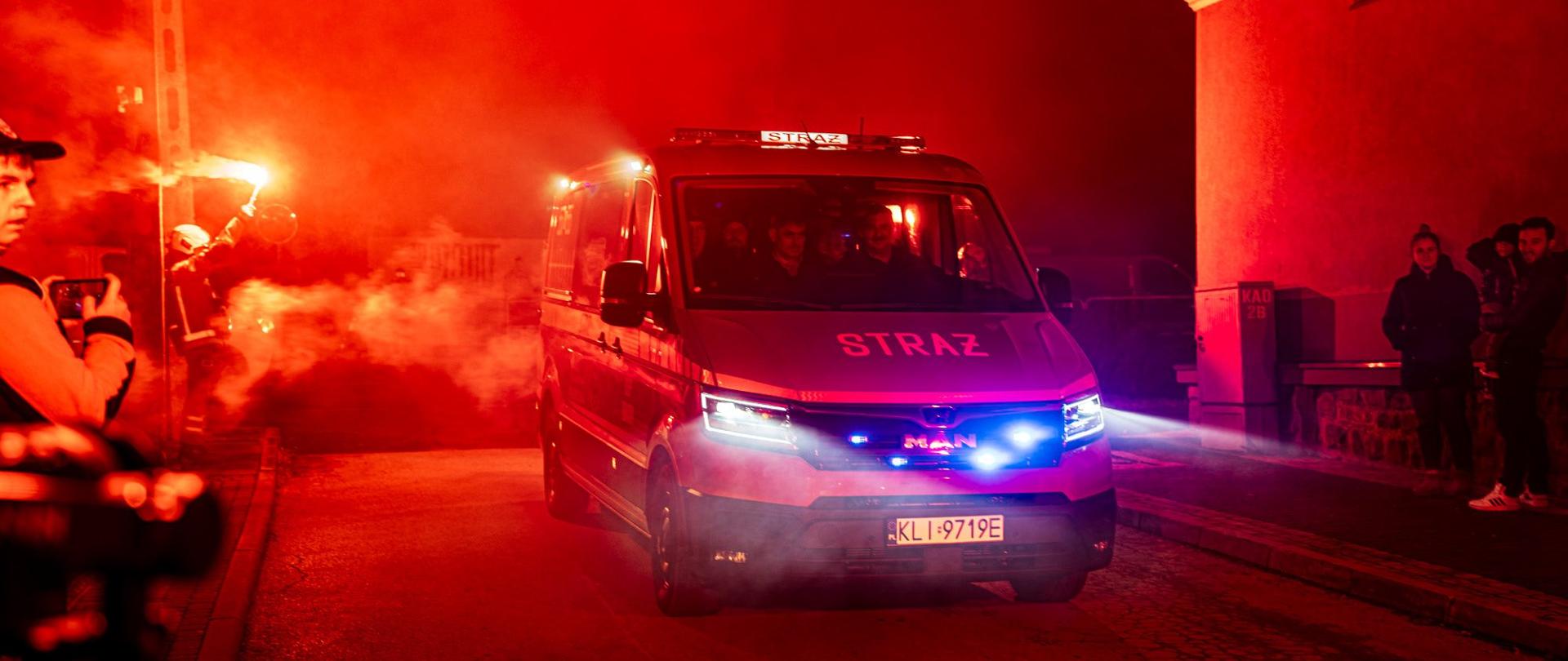 Nowy samochód w Ochotniczej Straży Pożarnej w Brodach
