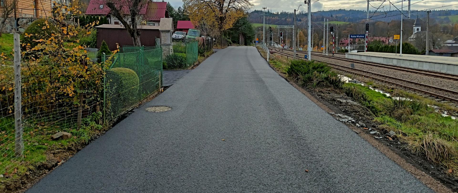  Odtworzenie infrastruktury drogowej po budowie kanalizacji sanitarnej w miejscowości Raba Wyżna.