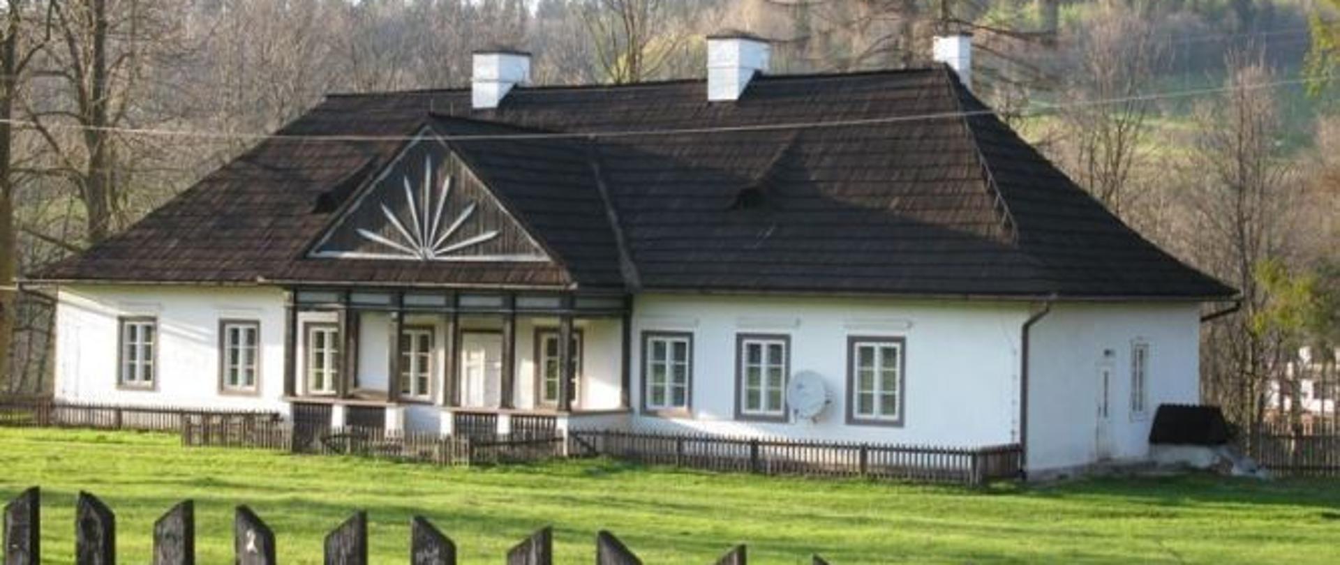 Dworek w Sieniawie