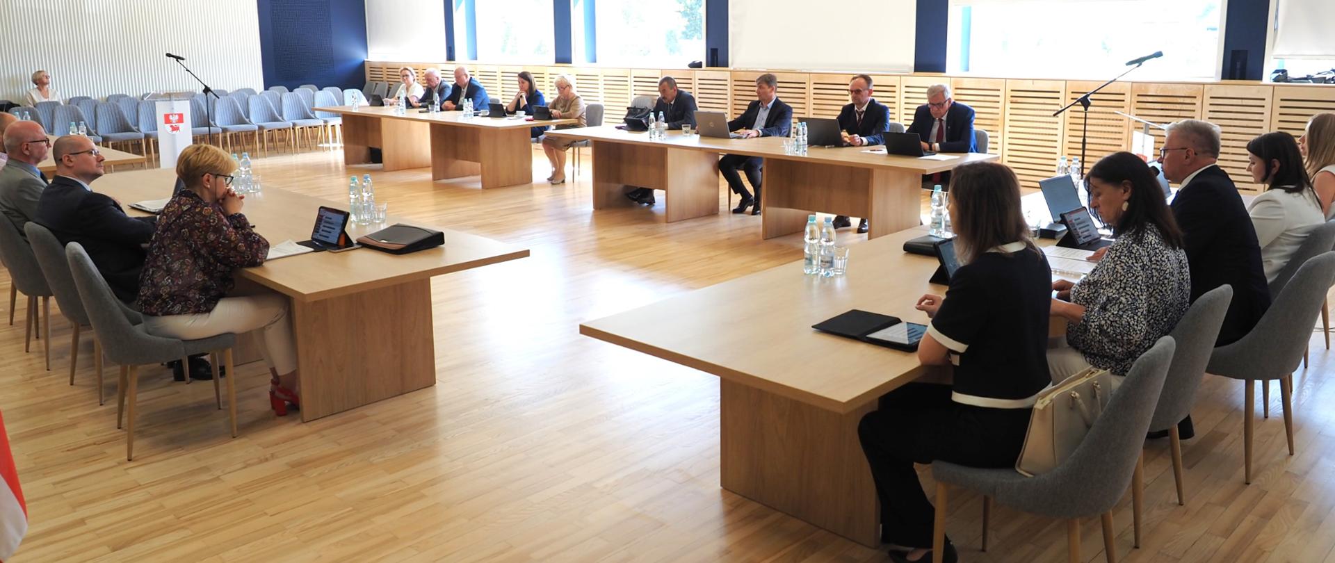 Obrady 11. sesji Rady Powiatu w Bielsku Podlaskim, 30.06.2025