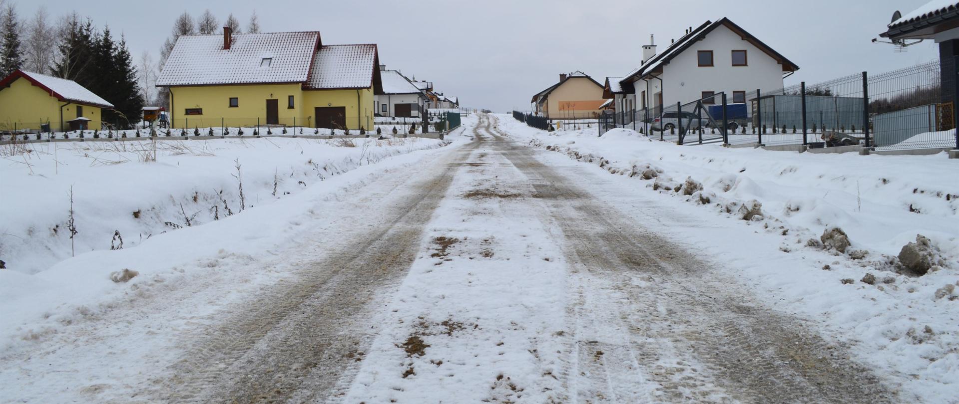 Droga wewnętrzna w Niegłowicach