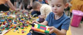 Wspólna zabawa z lego