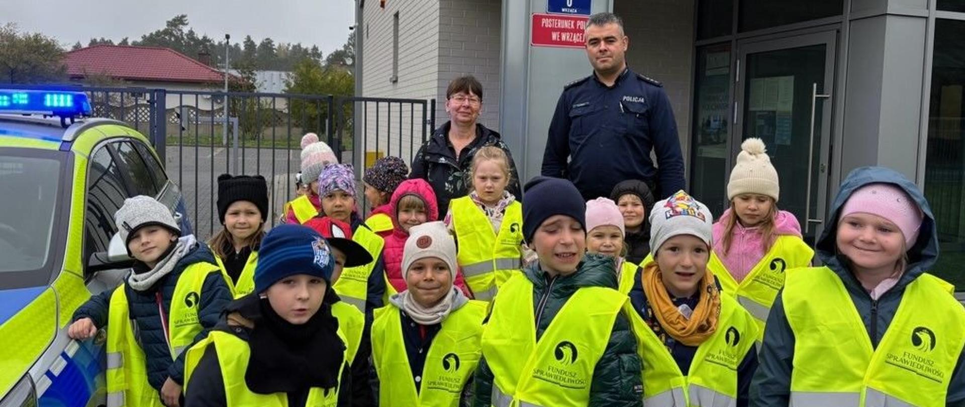 Najmłodsi uczniowie z wizytą w Posterunku Policji we Wrzącej!