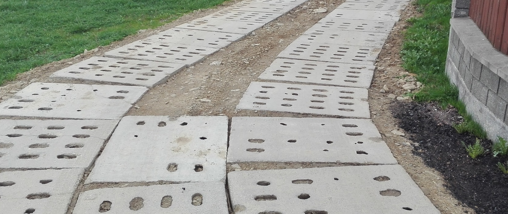 Przebudowa drogi gminnej do roli Sołówka w miejscowości Raba Wyżna.