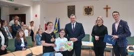 Wójt Gminy Raba Wyżna gratuluje dzieciom wyników
