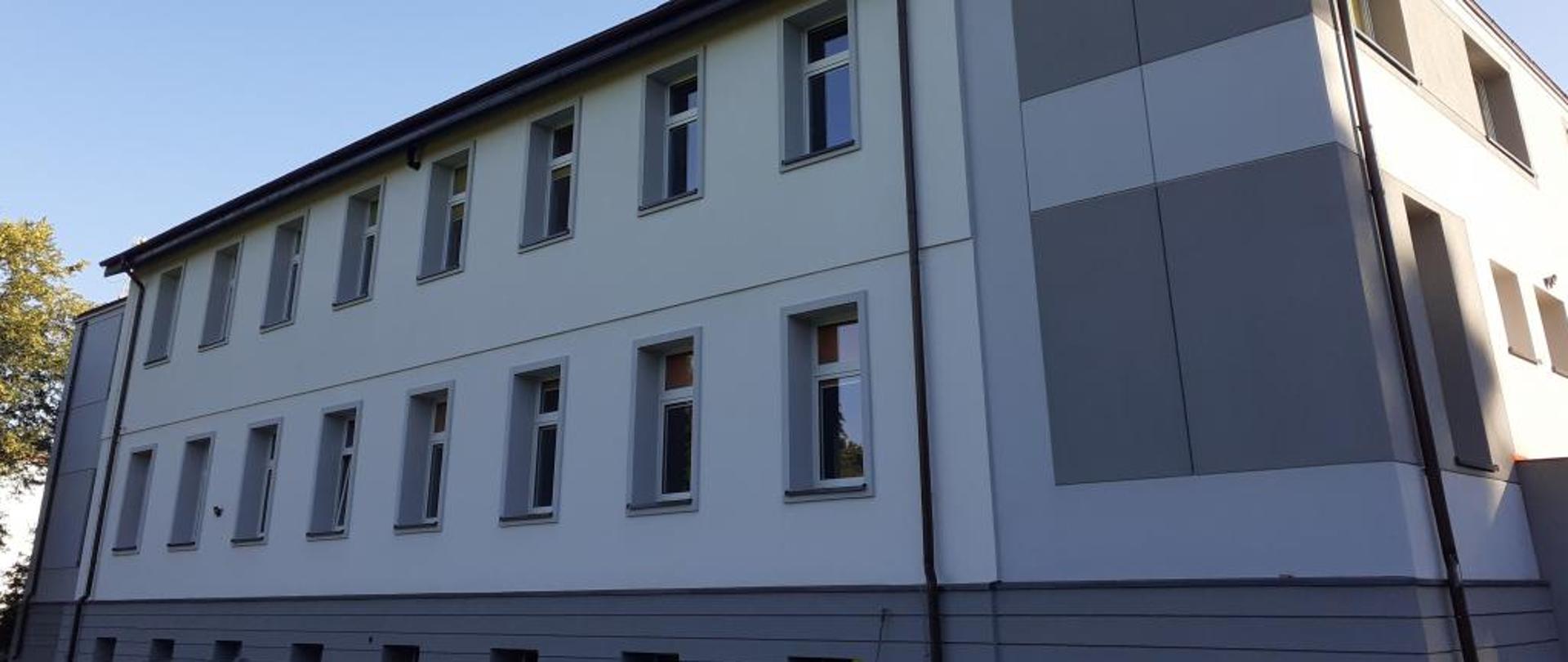 Budynek Szkoły Podstawowej w Świątkowie