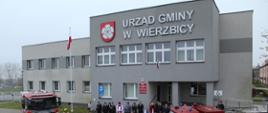 Uroczyste przekazanie nowego średniego samochodu ratowniczo – gaśniczego z napędem 4x4 wraz z wyposażeniem dla jednostki OSP KSRG Wierzbica