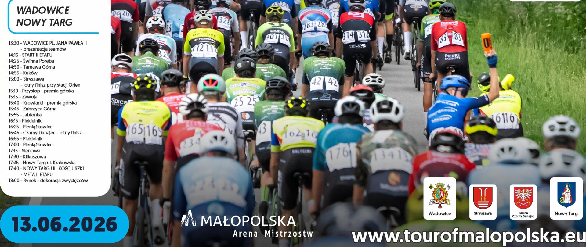 Plakat promujący 64. Małopolski Wyścig Górski. Na tle dużego peletonu kolarzy jadących szosą widnieje informacja o 2. etapie wyścigu na trasie Wadowice – Nowy Targ. U góry znajduje się nazwa wydarzenia oraz informacja o honorowym patronacie Łukasza Smółki, Marszałka Województwa Małopolskiego. Po lewej stronie umieszczono szczegółowy harmonogram przejazdu przez kolejne miejscowości wraz z godzinami. Na dole widoczna jest data etapu: 13.06.2026. W prawym górnym rogu znajduje się logo obchodów 680-lecia miasta Nowy Targ. Na dole plakatu umieszczono herby Wadowic, Stryszawy, gminy Czarny Dunajec i Nowego Targu, adres strony internetowej tourofmalopolska.eu oraz logotypy partnerów i patronów medialnych.