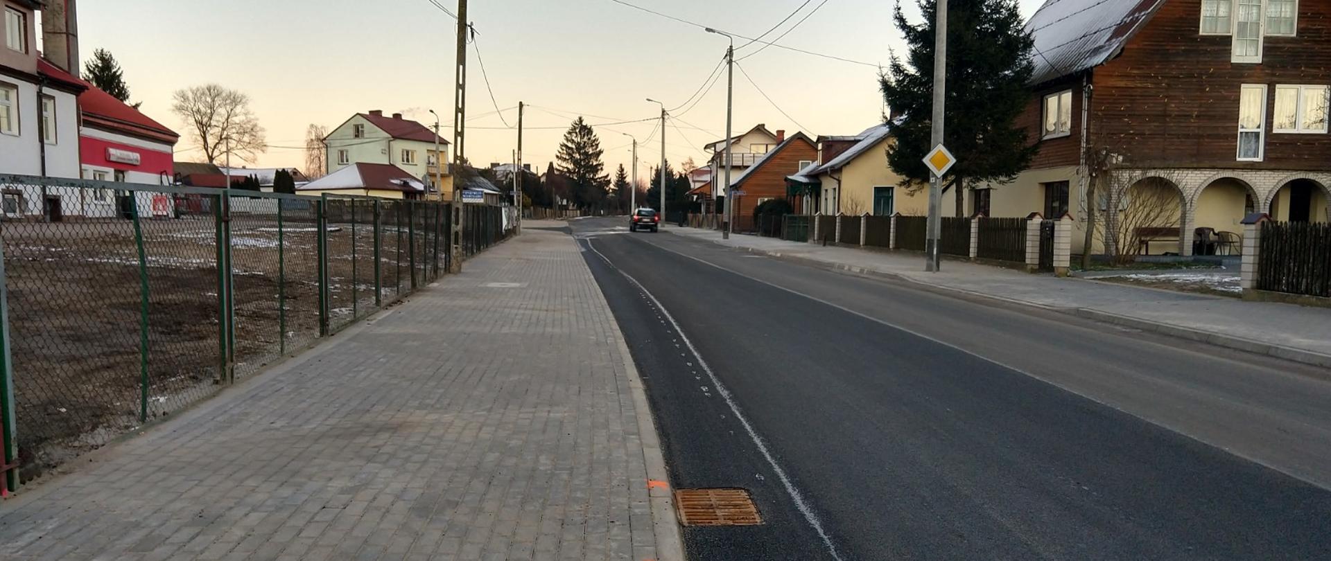 Ul. Piłsudskiego i Bielska w Brańsku po przebudowie