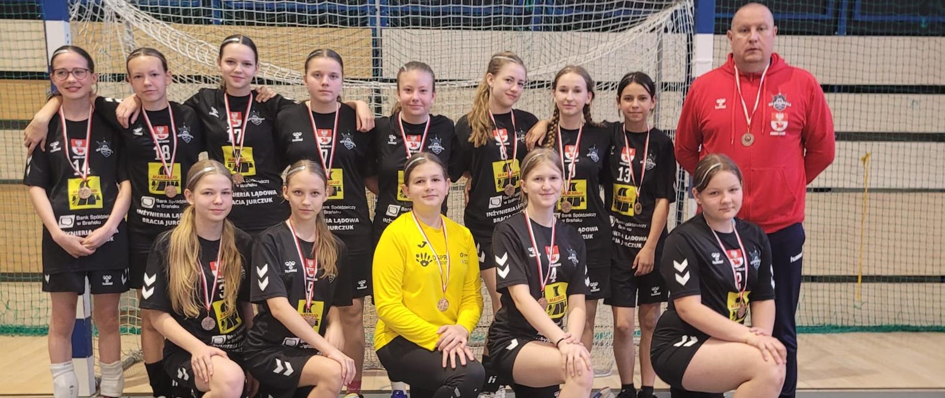 Brązowy medal młodziczek KS Handball Bielsk Podlaski