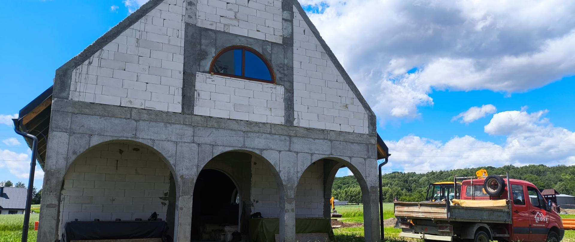 II etap budowy domu pogrzebowego w Warzycach 1 