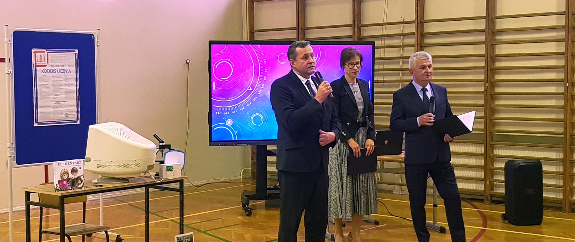 Debata „Cyfrowe szkoły i przedszkola w Gminie Raba Wyżna” - Szkoła Dawniej i Dziś