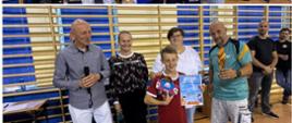 Odbiór nagród kategoria debel.