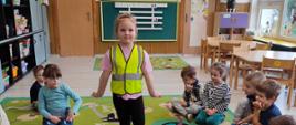 Zajęcia ruchowe - uczymy się przechodzić przez jezdnię