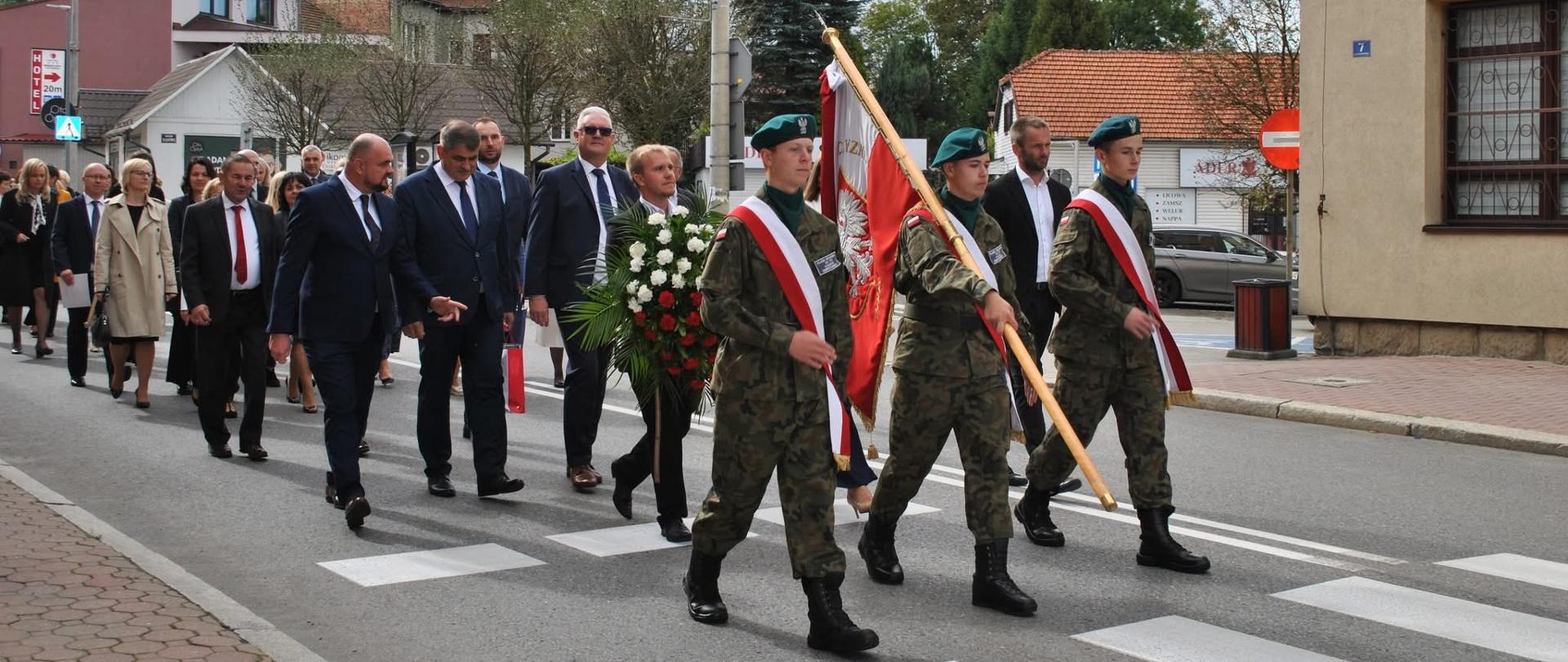 80-lecie Liceum Ogólnokształcącego w Kalwarii Zebrzydowskiej – wyjątkowe święto pełne wspomnień i wzruszeń
