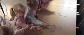Wspólne zbzawy w sali kinowej