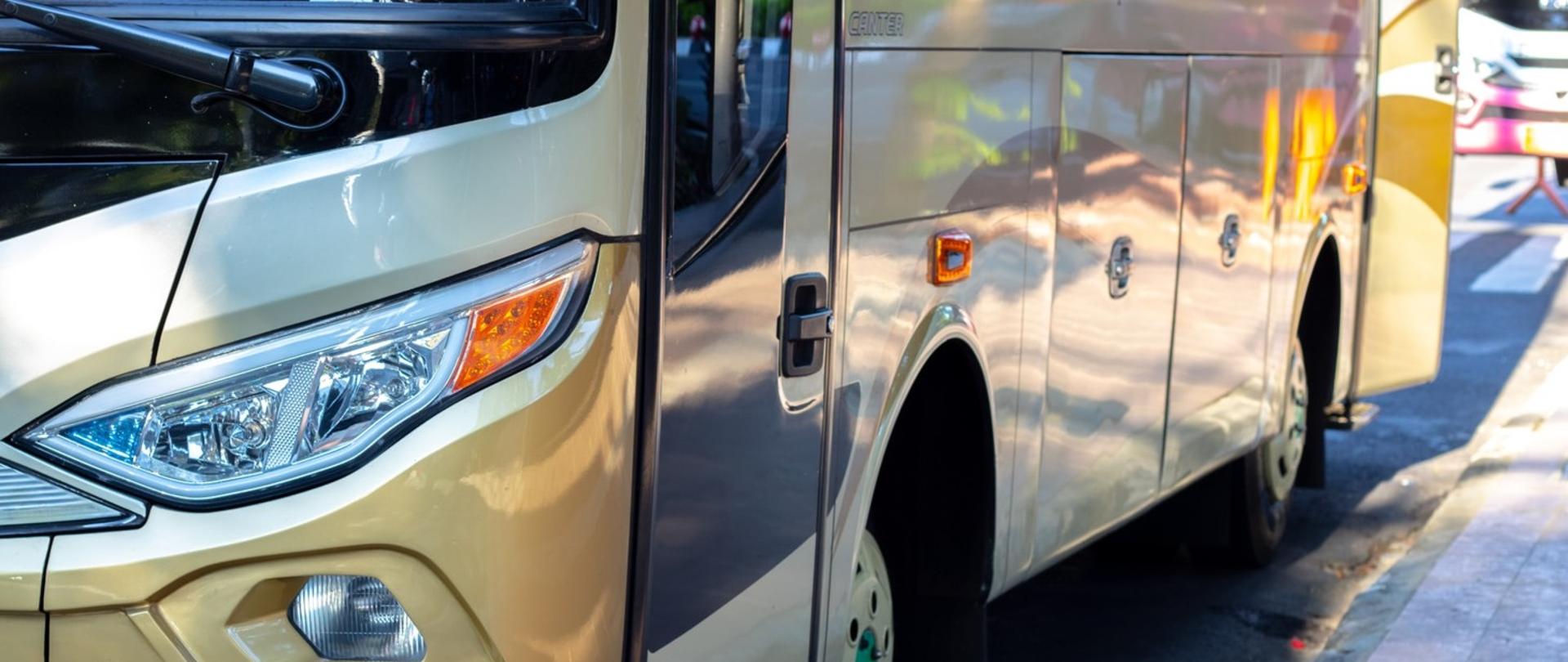 Autobus