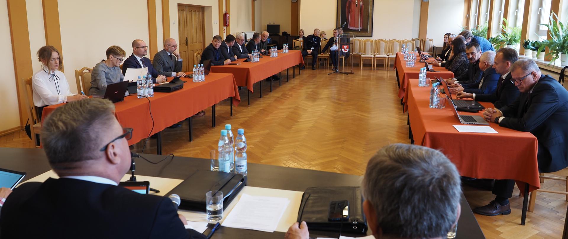 XXXIV sesja Rady Powiatu w Bielsku Podlaskim 29 września 2022 roku
