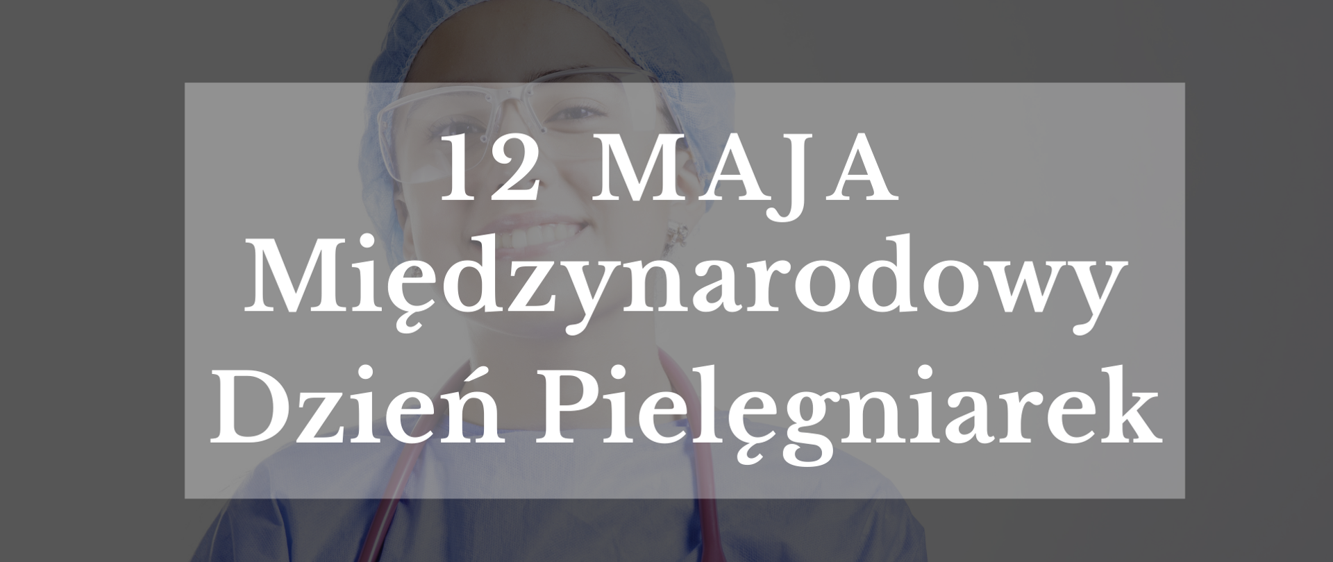 Na zdjęciu widnieje pielęgniarka w niebieskim czepku