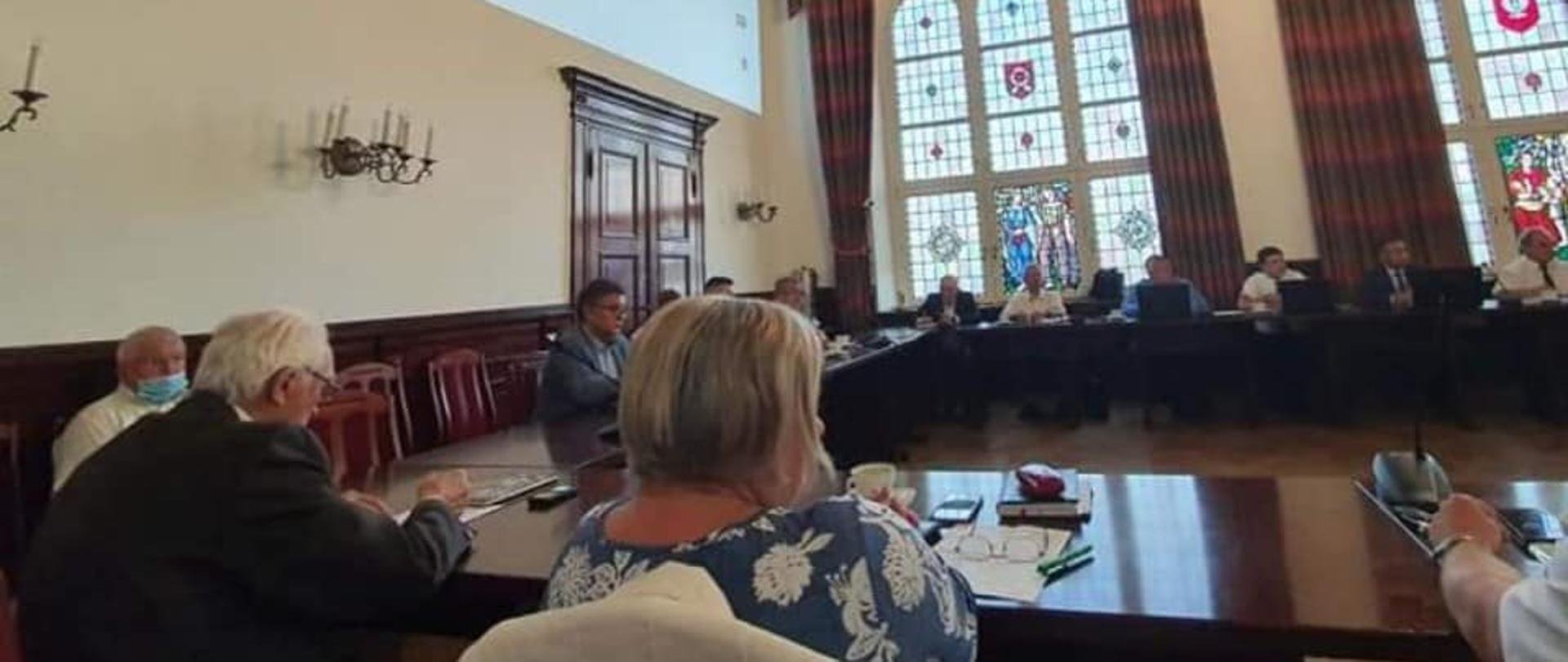 Głosowanie nad wprowadzeniem do budżetu środków z dofinansowania na budowę ścieżki rowerowej Krzyż-Drawsko