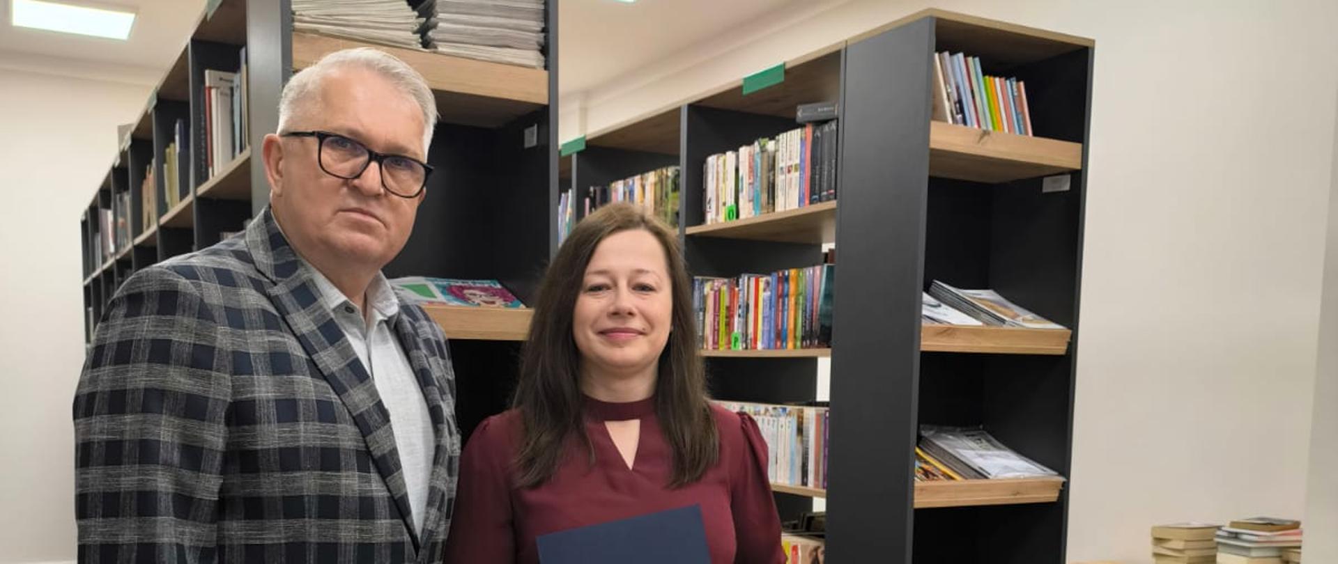 Nowy_dyrktor_bibliotki_