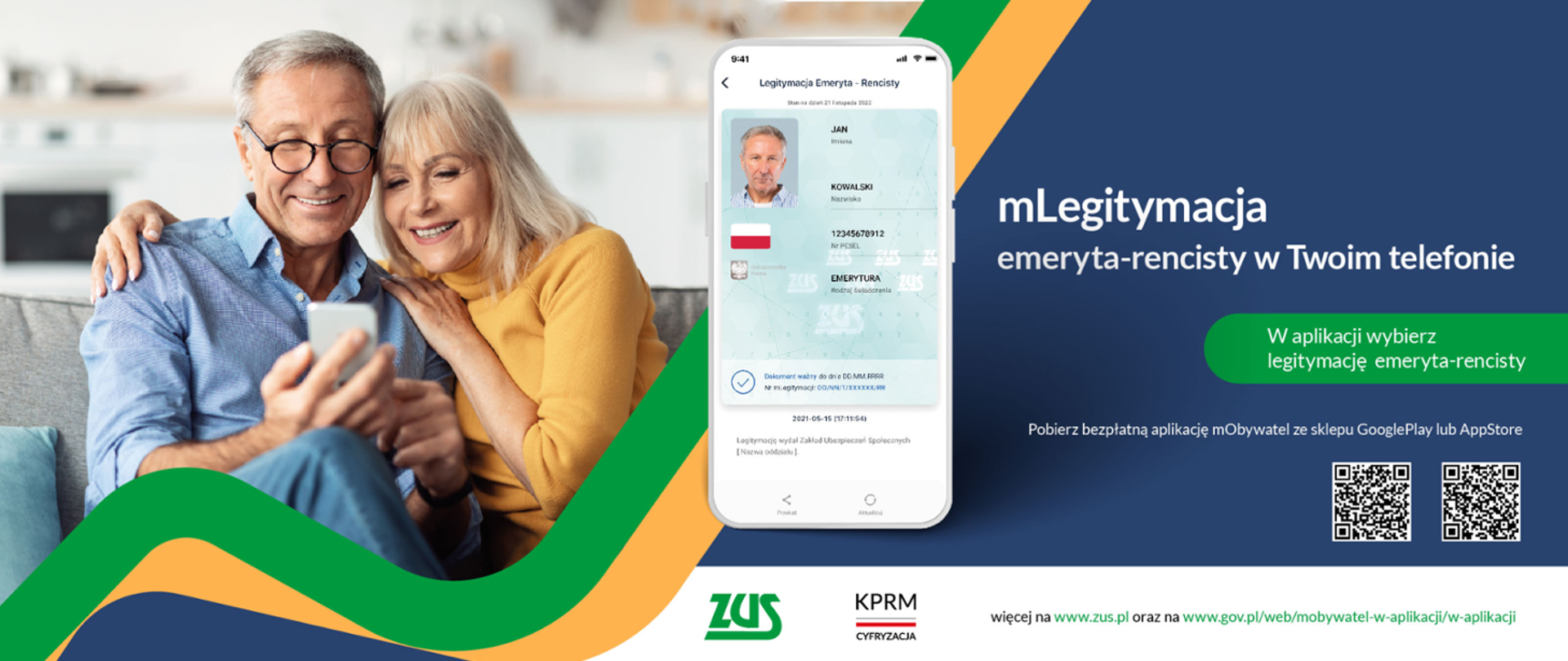 Baner - po lewej uśmiechnięta para seniorów siedząca na sofie i patrząca na smartfon; na środku widok aplikacji, po prawej kody QR do pobrania aplikacji.