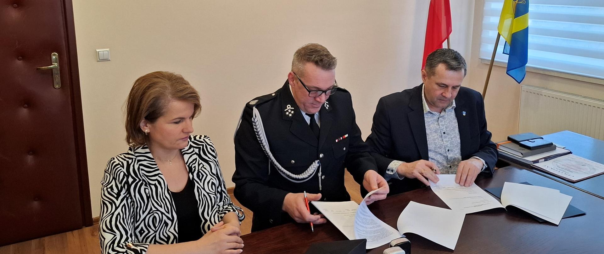Podpisanie Umowy Dotacji dla OSP Skawa