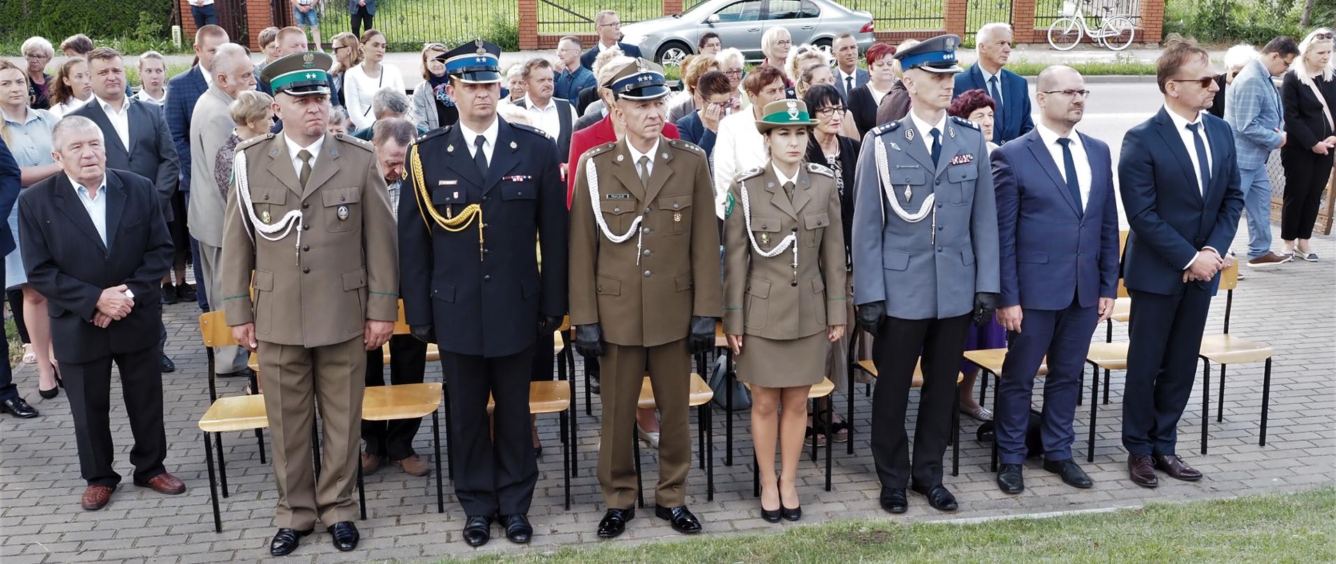 Uroczystość 79. rocznicy zbrodni w Lesie Pilickim