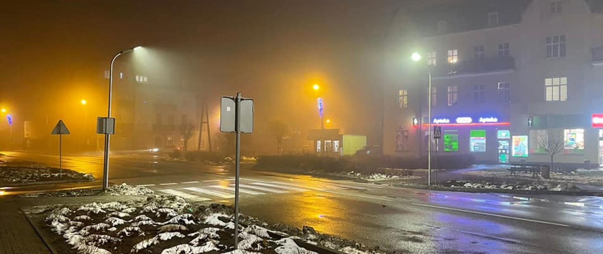 Oświetlone przejście